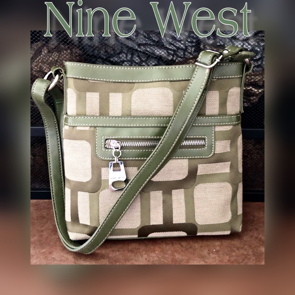 Nine West Vegas Signs Medium Crossbody